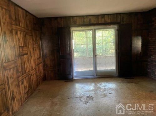 6 Jennifer Ct, Piscataway NJ  08854-5416 exterior