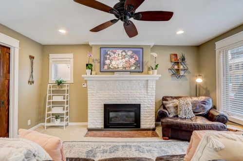 1818 Lawn Ave, Madison WI  53711-2035 exterior