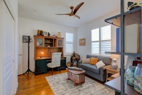 2864 Westport Cir, Valley Home CA  95361-8162 exterior