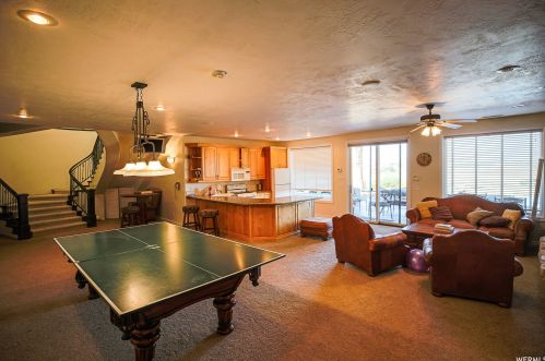 1540 Stone Clf Dr, Saint George UT 84790-6138 exterior