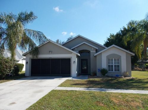 1524 Scholar Ct, Lehigh Acres, FL 33971-2046