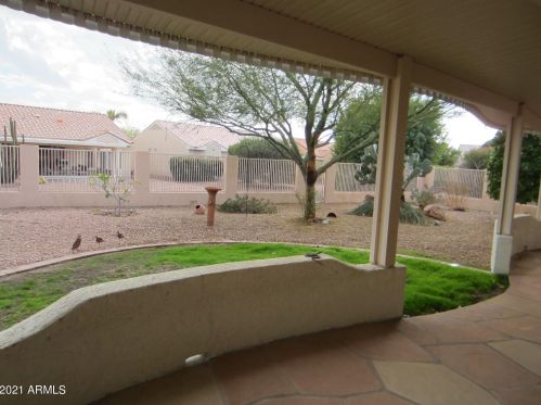 15179 Las Brizas Ln, Sun City AZ 85375-2827 exterior