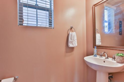 8447 Christopher Ridge Ter, San Diego CA 92127-6143 exterior