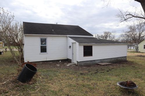 244 Belle Ave, Washington Ch, OH 43160-1102