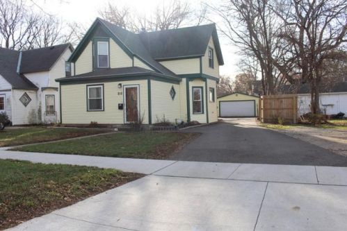 210 5th St, Spencer, IA 51301-5013