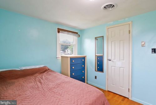 10601 Scenic View Dr, Upton PA  17225-9359 exterior