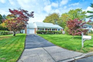 14 Olympia Ln, Stonybrook, NY 11790-3012