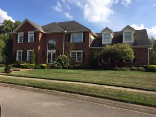 2300 Old Keene Pl, Lexington, KY 40515-1194