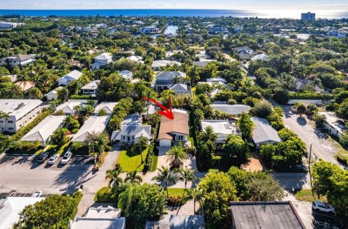 411 7th Ave, Delray Beach FL  33483-5613 exterior