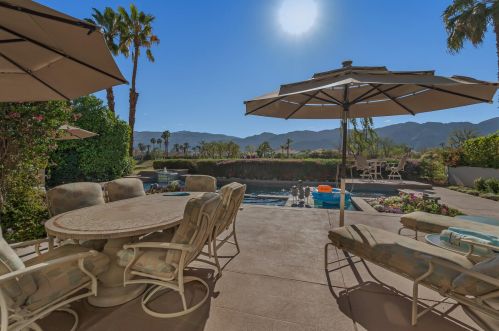 50145 Grand Traverse Ave, La Quinta CA  92253-2875 exterior