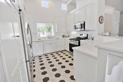 1435 Blackberry Ave, Pismo Beach CA  93420-6706 exterior