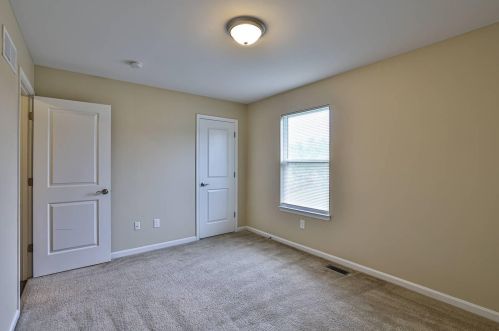 1282 Fieldhurst Ct, Florence KY  41042-8416 exterior