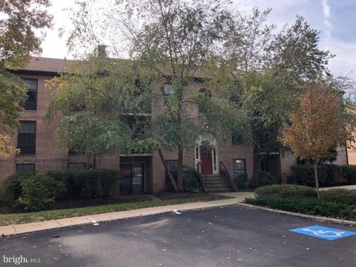 632 Washington Pl, Wayne, PA