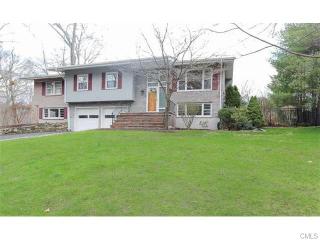 44 Malibu Rd, Stamford, CT 06903-3826