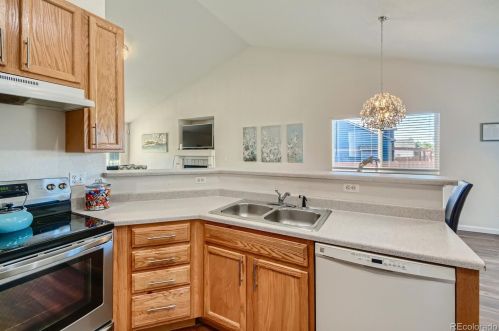 5196 Fraser St, Denver CO 80015-2277 exterior