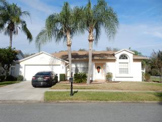 18509 Kingbird Dr, Lutz, FL 33558-2709