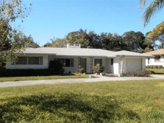 5828 Larchwood Ave, Sarasota, FL 34231-3110