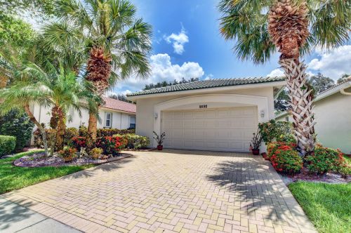 9592 Sandpiper Ln, West Palm Beach FL  33411-6316 exterior