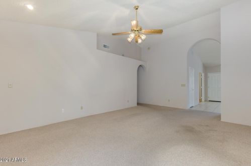 1903 Behrend Dr, Phoenix AZ  85024-1242 exterior