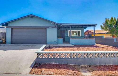 445 Braun Ave, San Diego, CA 92114-5110