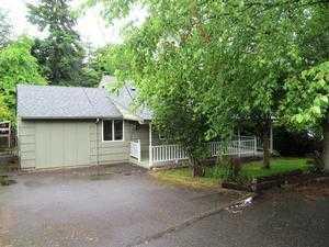 15631 16th Ave, Seattle, WA 98166-2175