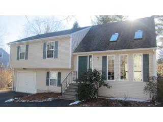 52 Cobble Hill Rd, Lincoln, RI 02865-4006