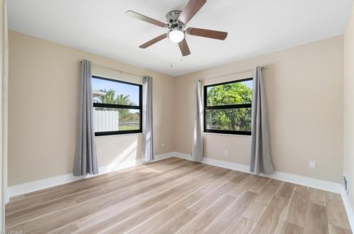 4984 30th Pl, Naples FL  34116-7749 exterior