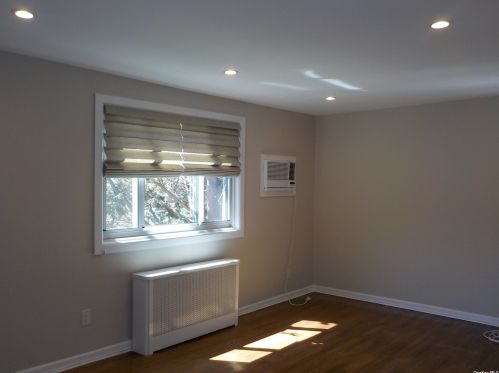 263-30 73rd Ave, Floral Park, NY