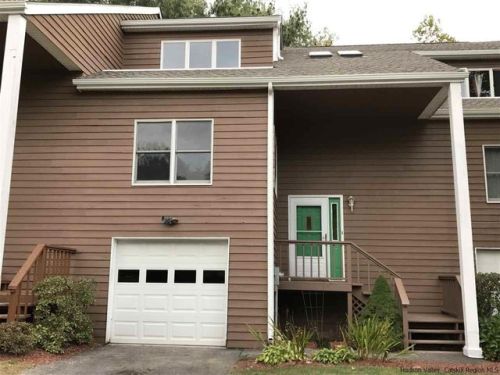 7 Mountain Laurel Ln, Ellenville, NY 12428-1030