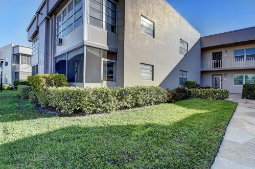 777 Flanders Q, Delray Beach, FL 33484-5373