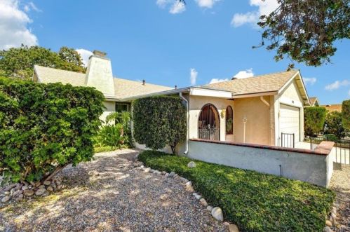 8490 Parkbrook Ln, San Diego, CA 92114-7722