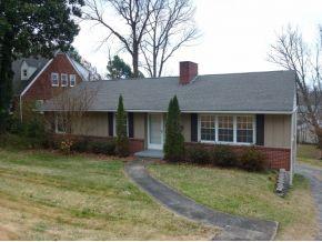 1113 Watauga St, Kingsport TN  37660-4525 exterior