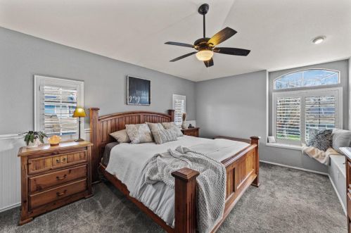 8856 Hiddenspring Way, Elk Grove CA  95758-6153 exterior