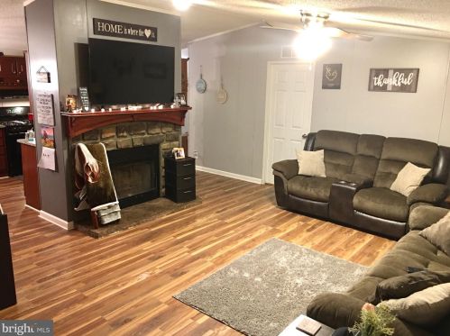 31425 Russel Rd, Locust Grove, VA 22508-2322