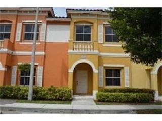 4956 140th Ter, Hollywood FL  33027-6203 exterior