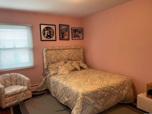 718 Longacre Ave, Woodsburgh NY  11598-2338 exterior