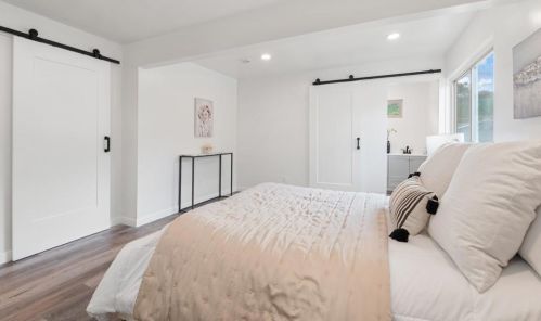 7742 Shorewood Dr, San Diego CA  92114-6047 exterior