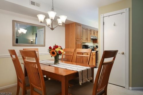 56 Academy Ct, Bedminster NJ  07921-1805 exterior