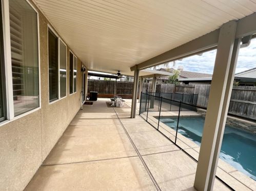 2504 Kodiak Dr, Modesto CA  95355-7957 exterior