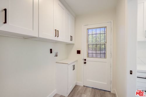 130 La Plaza Dr, La Habra CA  90631-4449 exterior