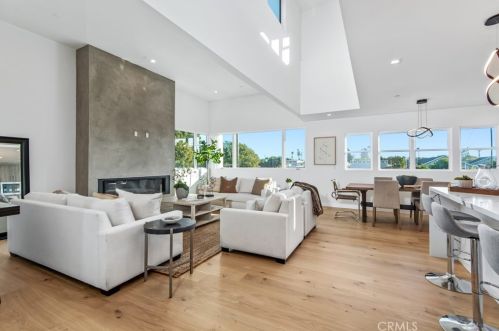 1423 15th St, Manhattan Beach CA  90266-4070 exterior