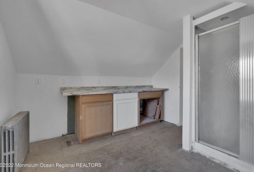 237 Cassville Rd, Jackson Twp NJ  08527-4717 exterior