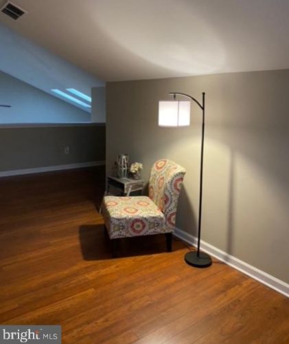 1244 Tristram Cir, West Deptford NJ  08051-2247 exterior