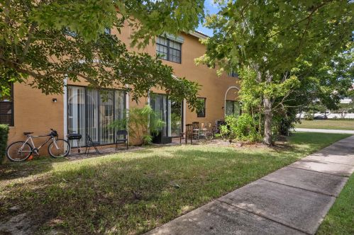 1709 Umbria St, Fort Pierce FL  34953-4667 exterior