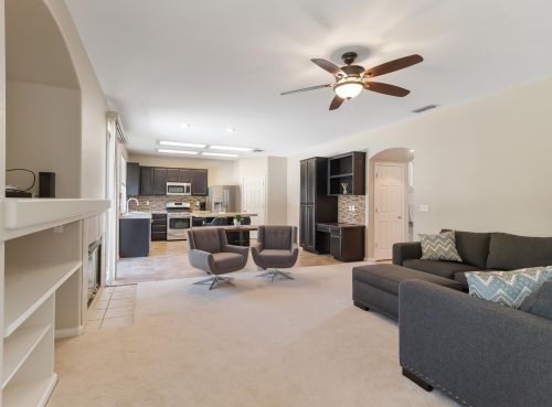4533 Visions Dr, Turlock CA  95382-8332 exterior