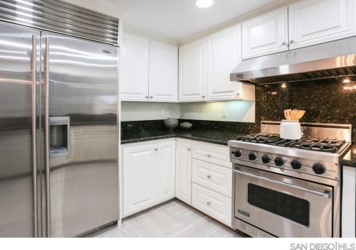 80 Montego Ct, San Diego CA 92118-3253 exterior