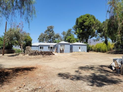 2308 Mentone Ave, Mountain Home Village CA  92359-9723 exterior