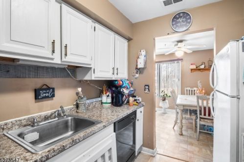 107 River Rd, Nutley NJ  07110-1953 exterior