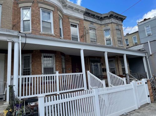 86-56 85th St, Jamaica, NY 11421-1213