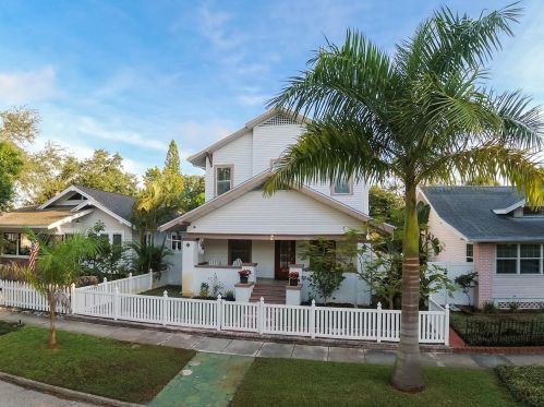 209 15th Ave, Saint Petersburg, FL 33701-5523